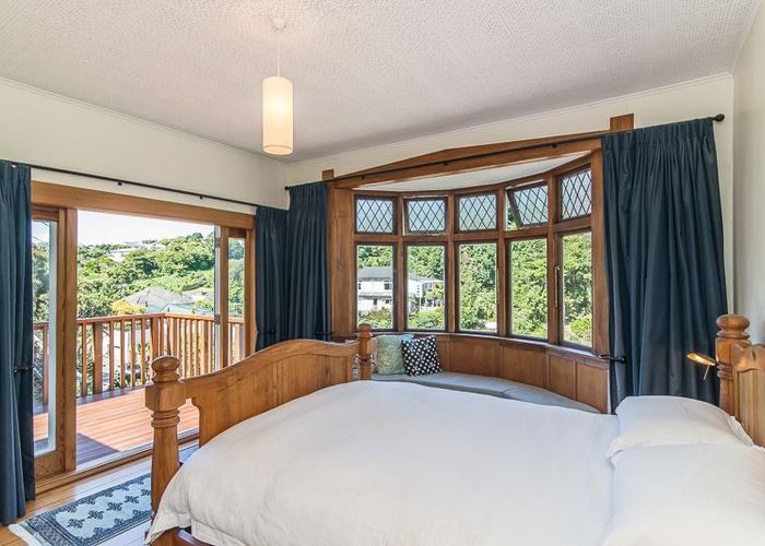  at 6 Tiketike Way, Brooklyn, Wellington