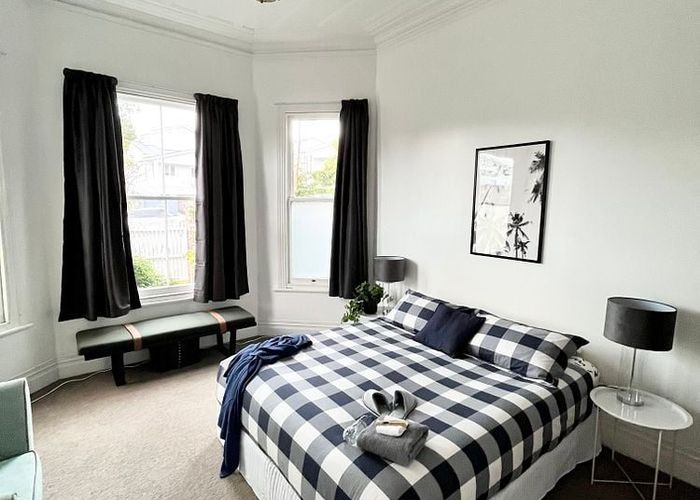  at 2/24 West End Road, Herne Bay, Auckland City, Auckland