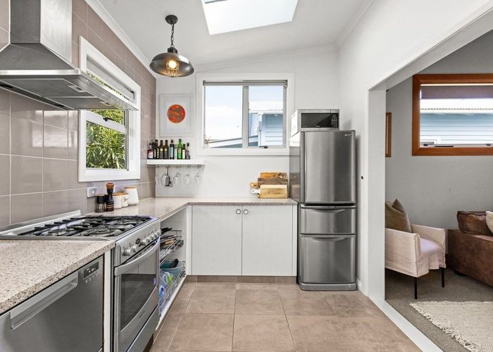  at 78 Charles Street, Westshore, Napier, Hawke's Bay