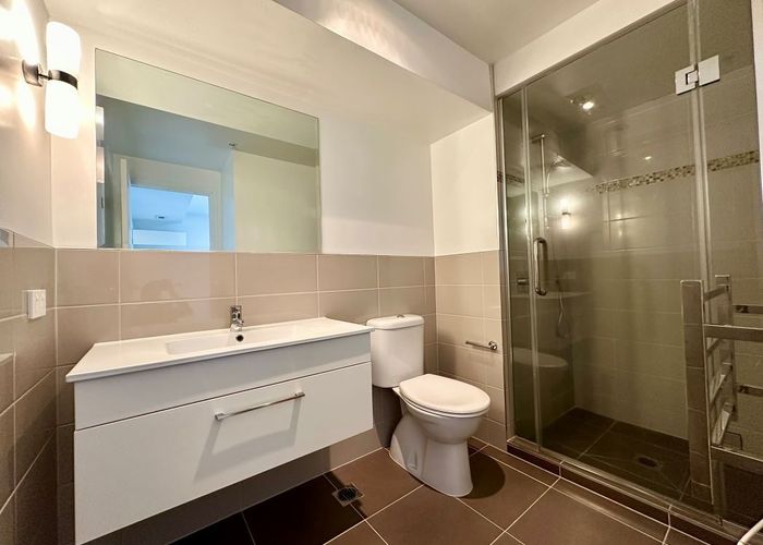  at 1006/168 Hobson Street, City Centre, Auckland City, Auckland