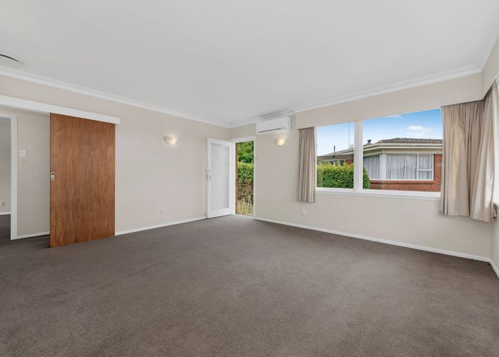  at 1/16 Portadown Avenue, Pakuranga Heights, Auckland