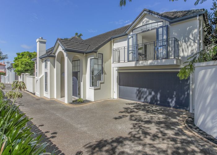  at 69a Wheturangi Road, Greenlane, Auckland City, Auckland