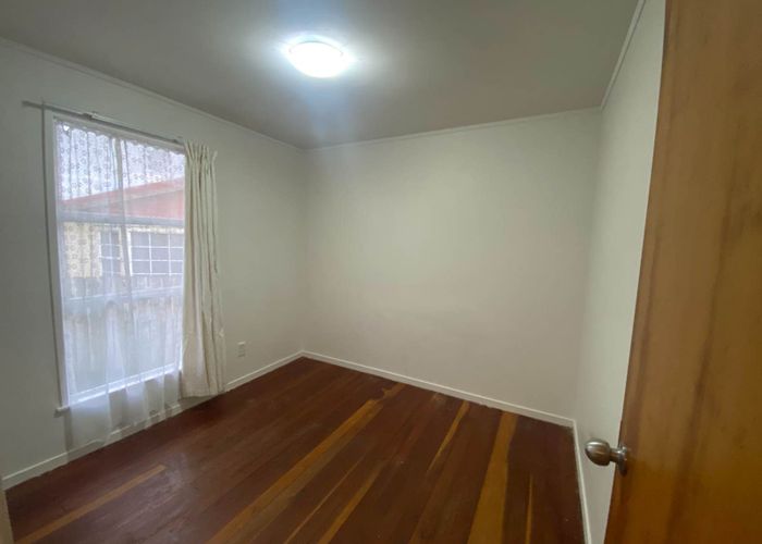  at 17 Cheam Place, Pakuranga Heights, Manukau City, Auckland