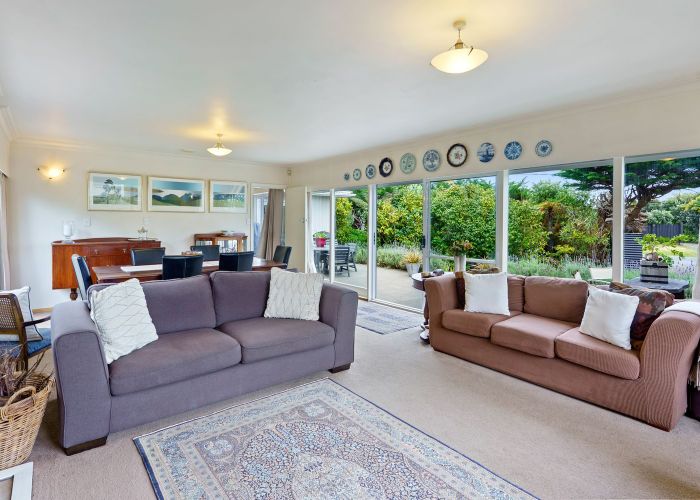  at 29 Hona Street, Waikanae Beach, Kapiti Coast, Wellington