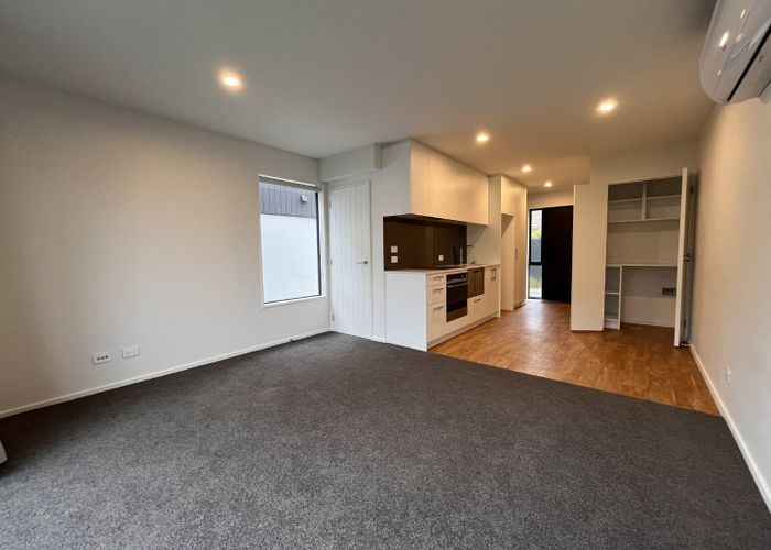  at 2/98 Proctor Street, Papanui, Christchurch City, Canterbury