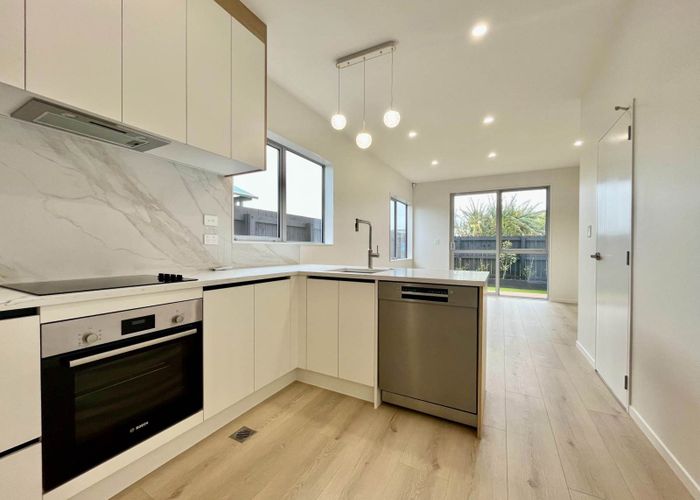  at 9/9 Coral Crescent, Panmure, Auckland City, Auckland