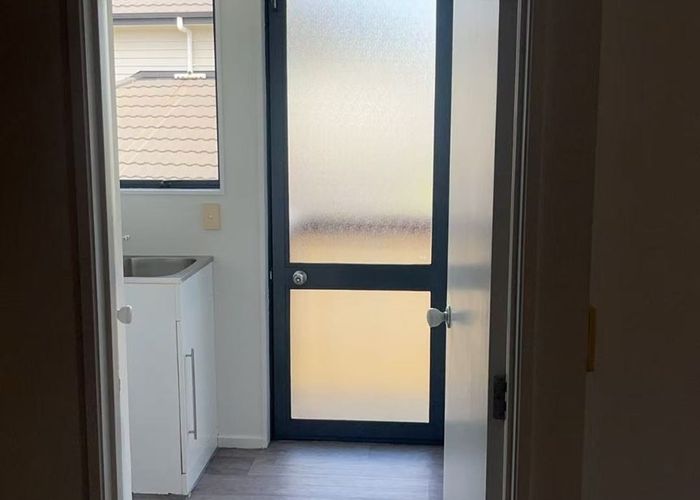  at 20a Commissarial Road, Mount Wellington, Auckland City, Auckland