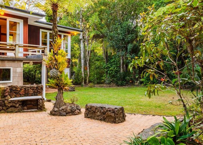  at 3 Ngaio Road, Titirangi, Auckland