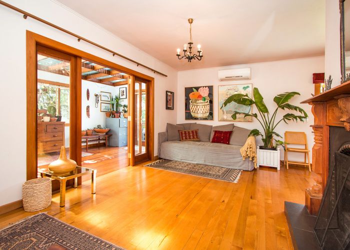  at 56 Parker Avenue, New Lynn, Auckland