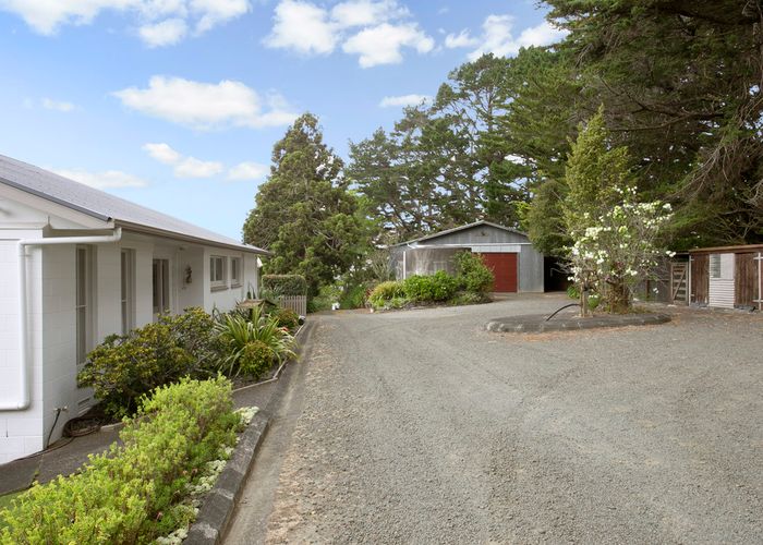  at 164 Wairere Road, Henderson