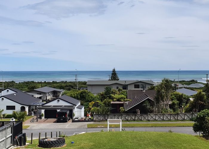  at 19 Nolan Crescent, Karoro, Greymouth