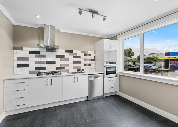 Free property data for 221 Knights Road, Hutt Central, Lower Hutt