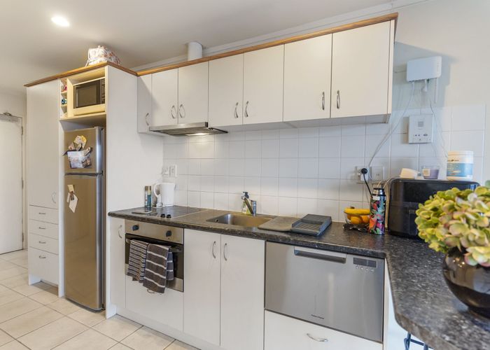  at 1F/127 Grafton Road, Grafton, Auckland City, Auckland