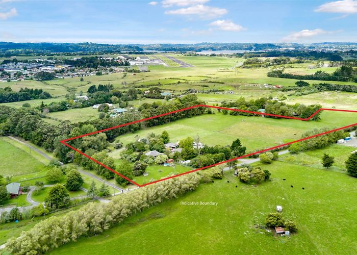  at 10 Spedding Road, Whenuapai, Auckland