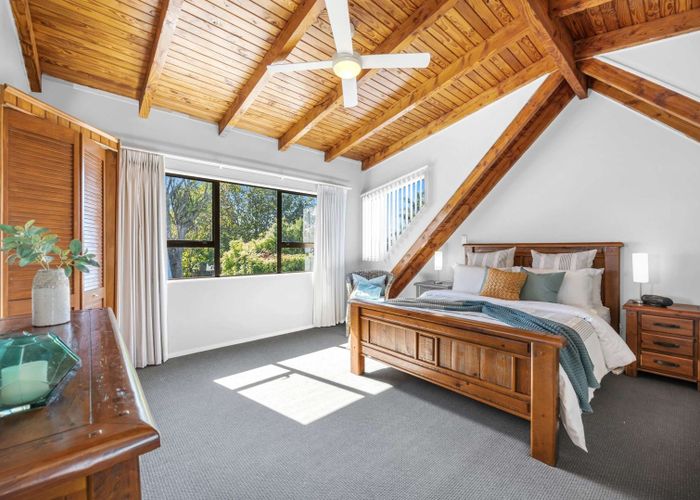  at 92 Hutchinsons Road, Bucklands Beach, Manukau City, Auckland