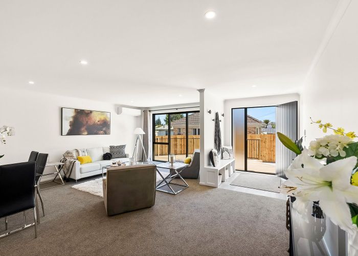  at 30C Russell Road, Manurewa, Manukau City, Auckland
