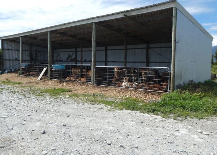 For sale 284 Whataroa Flat Road, Whataroa , Westland, West Coast