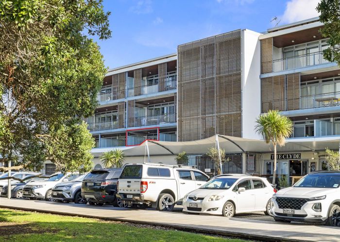  at 7/87 Clyde Road, Browns Bay, Auckland