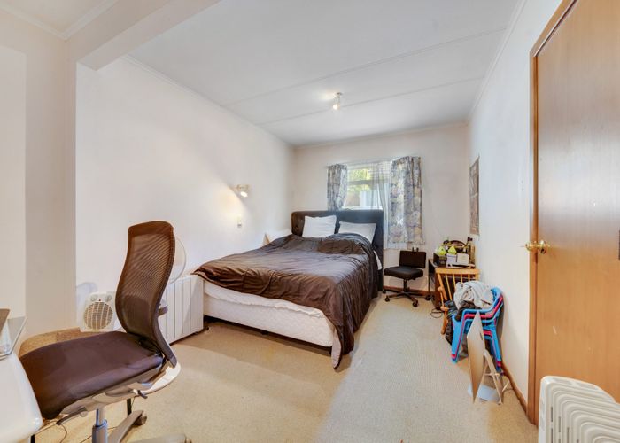  at 26 Valonia Street, New Windsor, Auckland City, Auckland