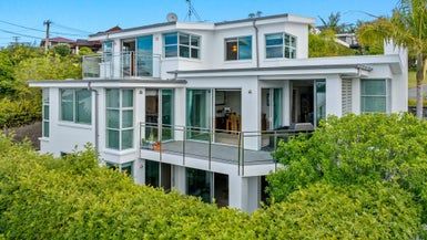  at 41 Prospect Terrace, Milford, Auckland