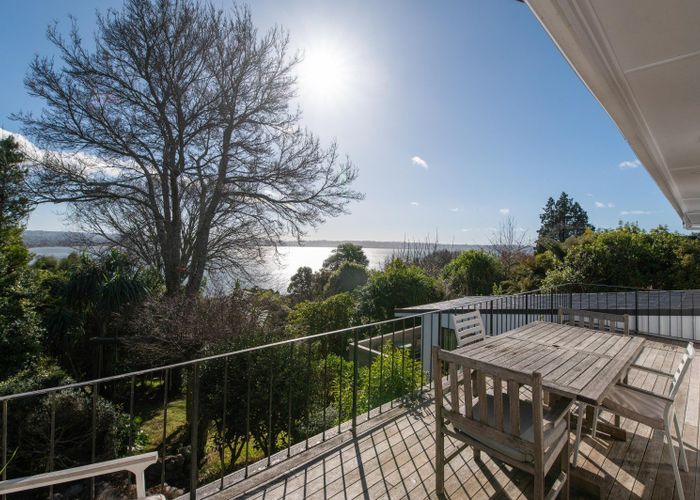  at 5 Naera Place, Kawaha Point, Rotorua, Bay Of Plenty