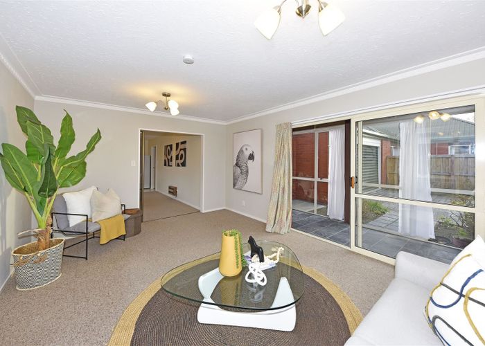  at 2 Wynand Place, Sockburn, Christchurch