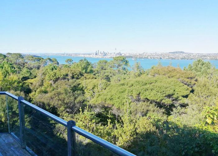  at 117 Onetaunga Road, Chatswood, Auckland