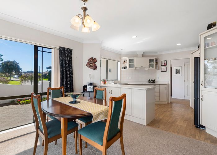  at 61 Stableford Drive, Pyes Pa, Tauranga