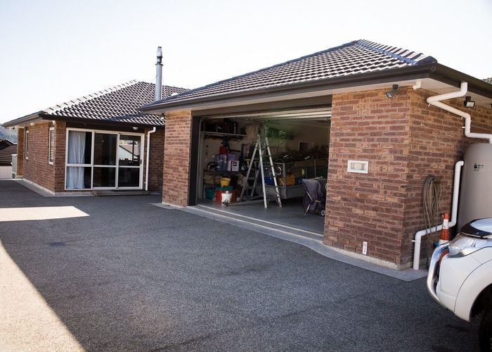 at 48 Nelson Crescent, Wainuiomata, Lower Hutt, Wellington