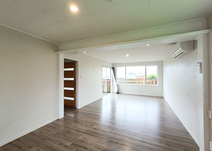  at 27 Sandrine Avenue, Clover Park, Manukau City, Auckland