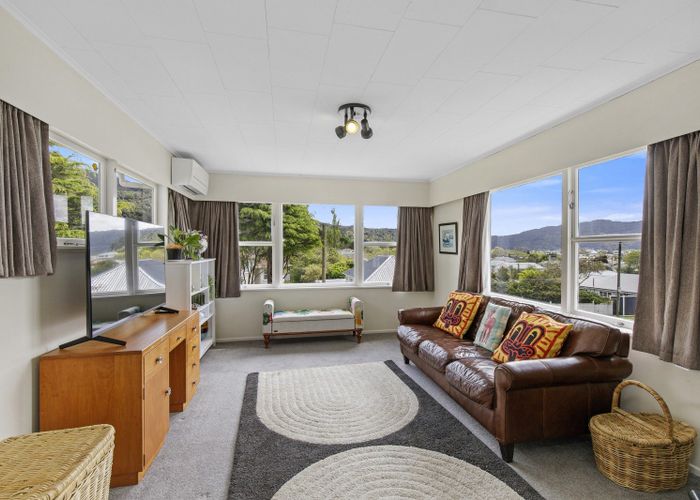  at 21 Holland Street, Wainuiomata, Lower Hutt