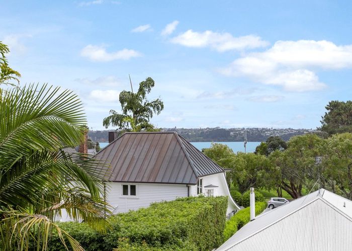  at 10/49 Curran Street, Herne Bay, Auckland