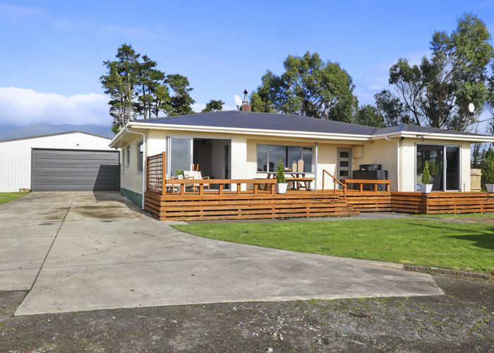  at 1467 Mangorei Road, Mangorei, New Plymouth, Taranaki