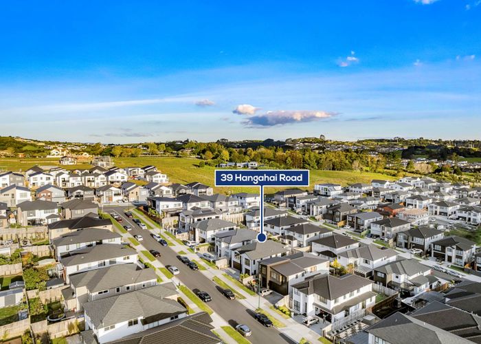  at 39 Hangahai Road, Flat Bush, Auckland