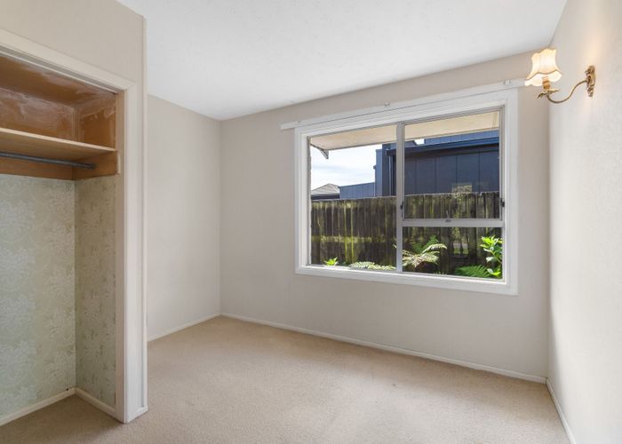 at 1/50 Kilmarnock St, Riccarton, Christchurch City, Canterbury