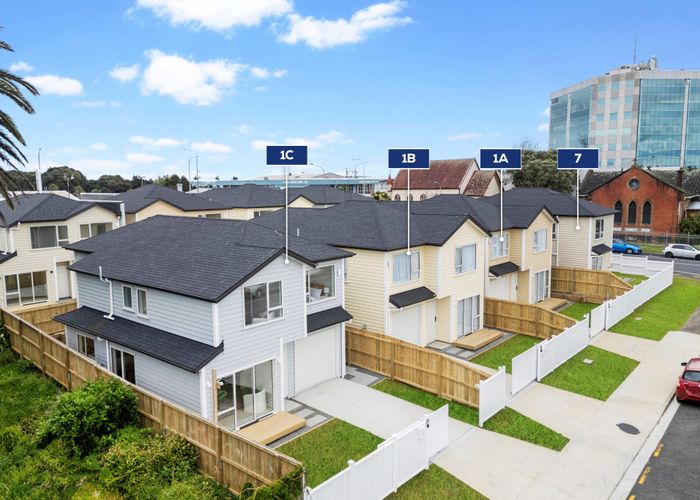  at 5&7 Fairburn Road, Otahuhu, Auckland City, Auckland