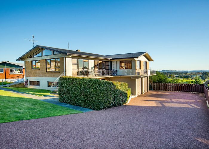 Free property data for 170 Bombay Road, Bombay homes.co.nz