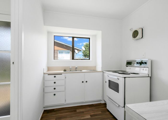  at 1/31 Nikau Street, New Lynn, Auckland