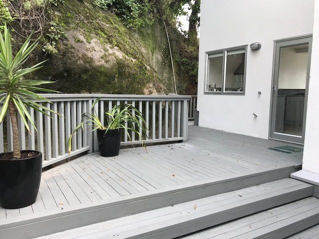  at 20 Thane Road, Roseneath, Wellington