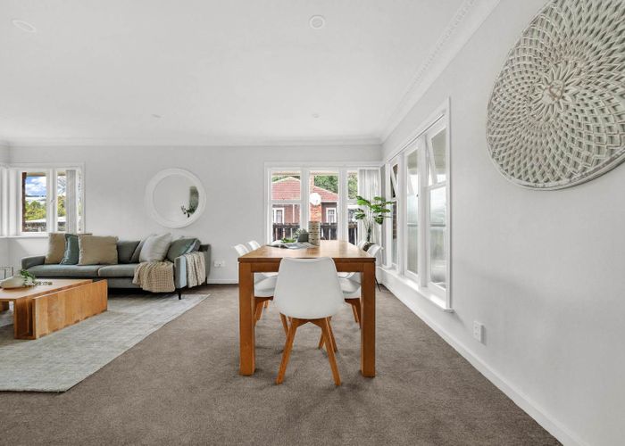 at 1/112 Gray Avenue, Papatoetoe, Manukau City, Auckland