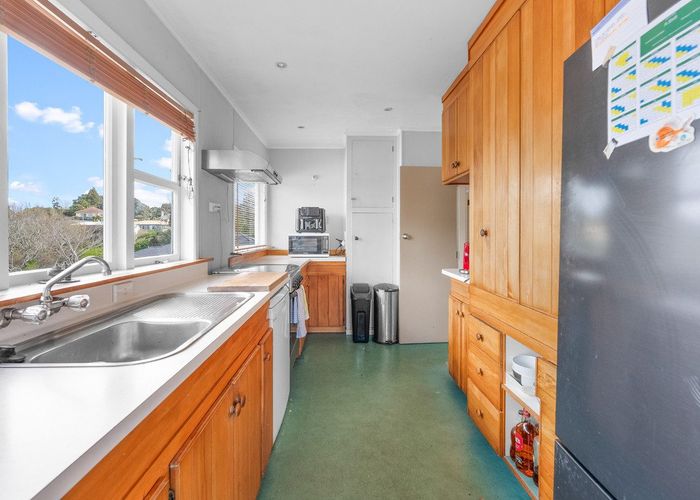  at 130 Brooklands Road, Brooklands, New Plymouth, Taranaki