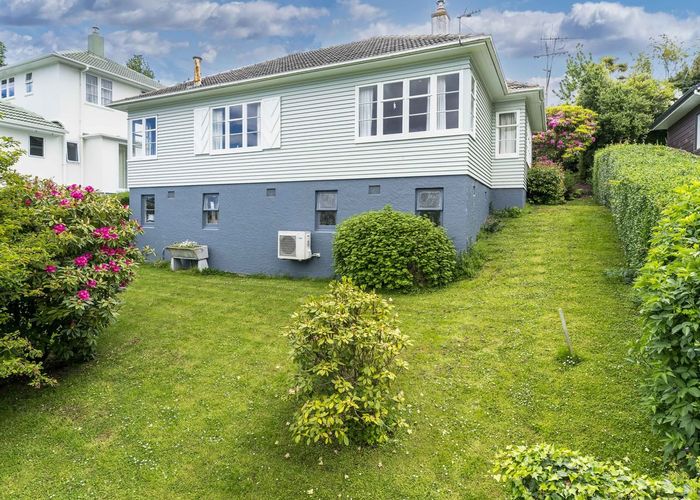  at 52 Greenhill Avenue, Wakari, Dunedin, Otago