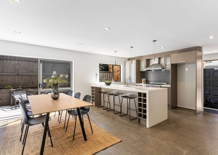  at 6 Hampstead Road, Sandringham, Auckland City, Auckland
