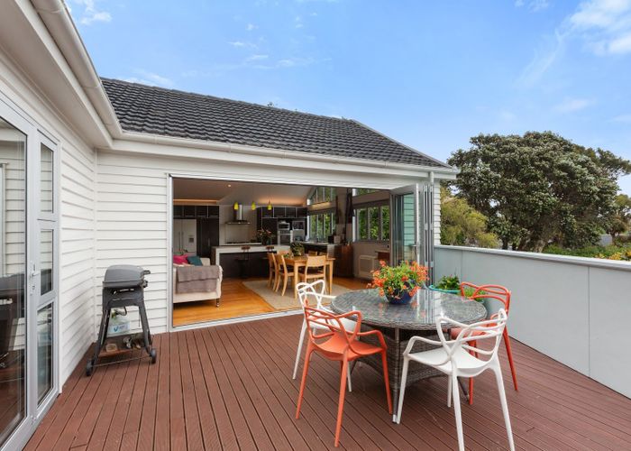  at 15 Kowhai Street, Eastbourne, Lower Hutt, Wellington