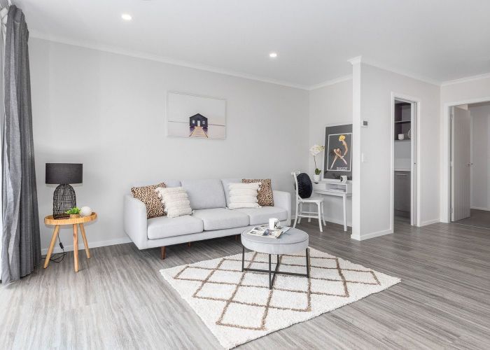  at 22 Queen Charlotte Drive, Aotea, Porirua
