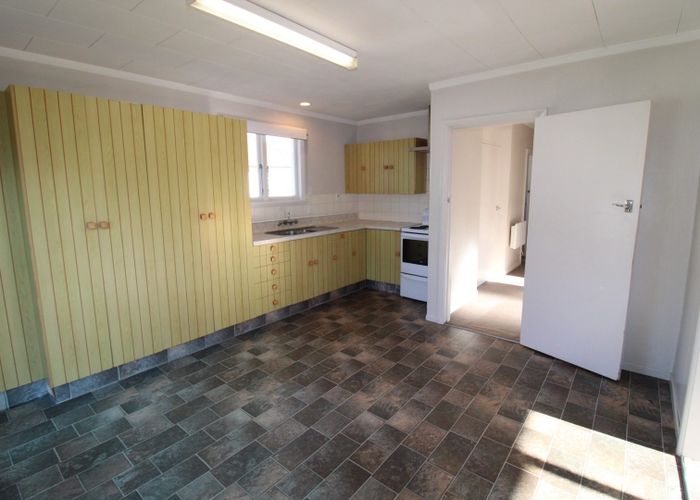  at 51 Dunedin Street, Redwood, Christchurch City, Canterbury