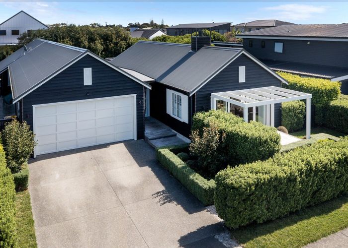  at 56 Weatherly Drive, Beachlands, Auckland