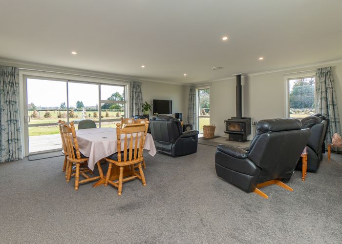 Free property data for 97 Pareora River Road, Timaru homes.co.nz