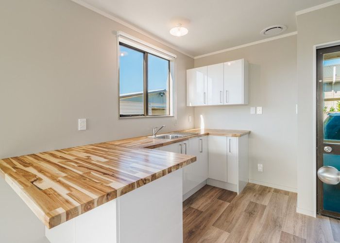  at 5 Gillett Lane, Enderley, Hamilton