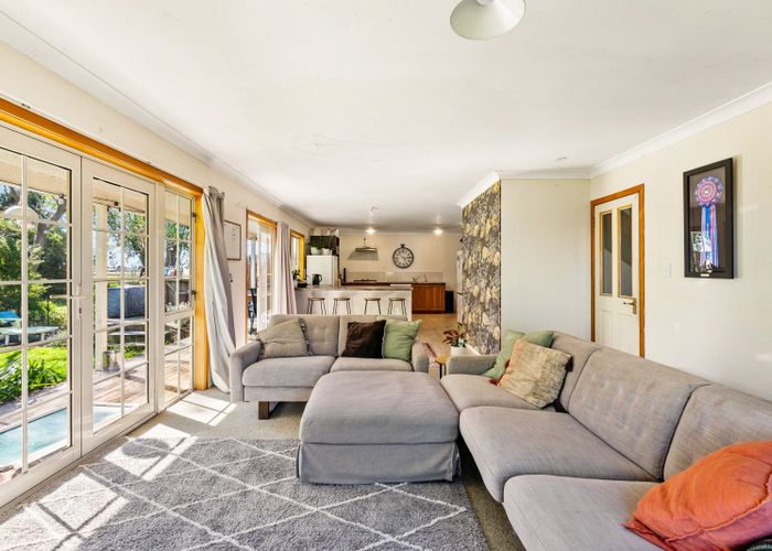  at 215 Riverbend Road, Meeanee, Napier, Hawke's Bay